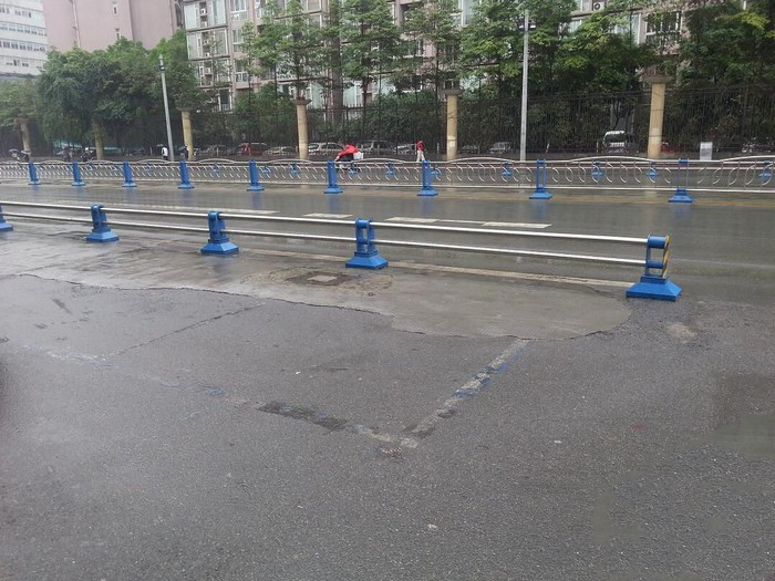廣東護欄,東莞護欄,圍墻護欄,陽臺護欄,安全防護欄