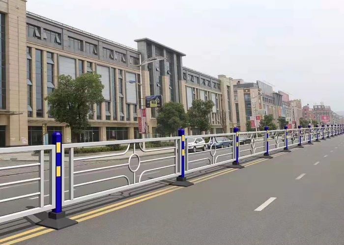 廣東護欄,東莞護欄,圍墻護欄,陽臺護欄,安全防護欄